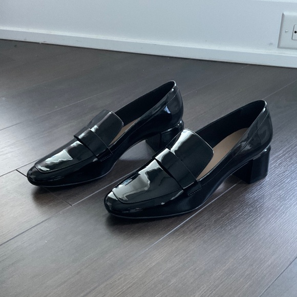 Stuart Weitzman Glossy Black Loafers - Picture 7 of 7